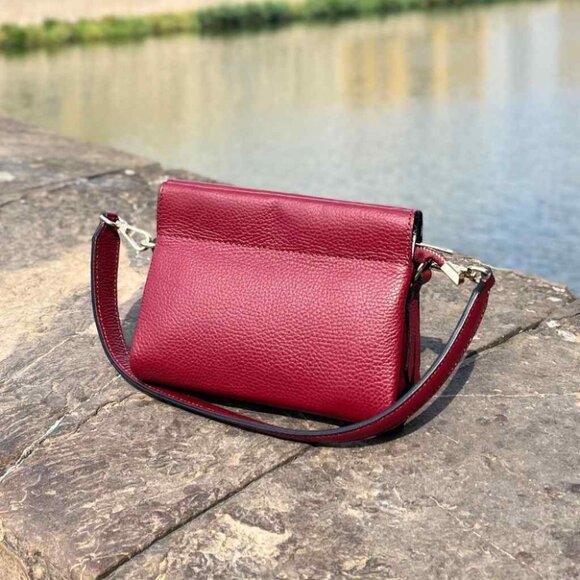 Roberta Firenze Handbags - NWT [Roberta Firenze] Handmade in Italy Leather Vale Bag